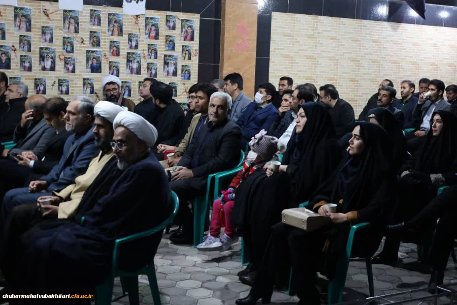 تصاویری از اجتماع دانشگاهیان به مناسبت چهلمین روز شهادت رهبر شهید 19