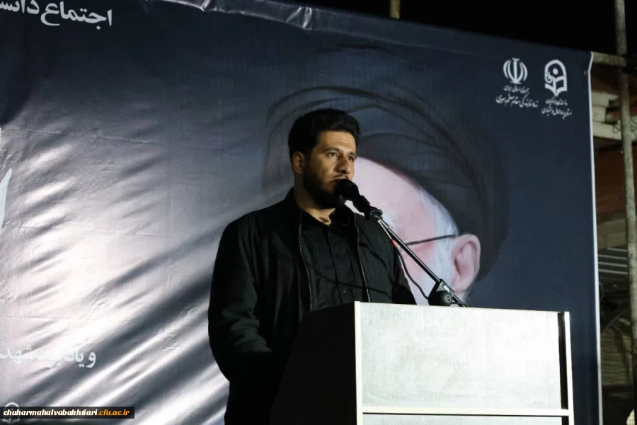 تصاویری از اجتماع دانشگاهیان به مناسبت چهلمین روز شهادت رهبر شهید 23