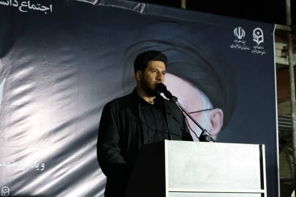 تصاویری از اجتماع دانشگاهیان به مناسبت چهلمین روز شهادت رهبر شهید 29