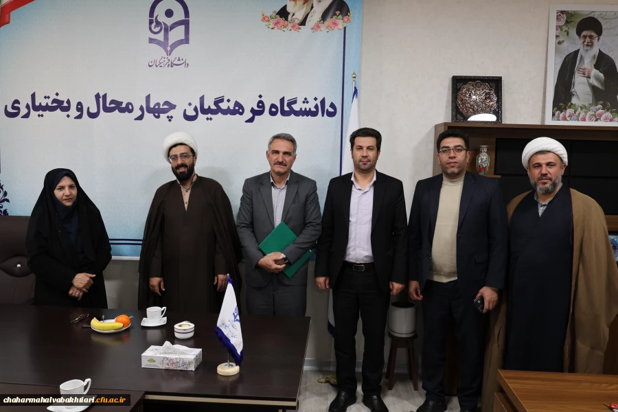 انتصاب معاون معاون برنامه ریزی و توسعه منابع دانشگاه فرهنگیان استان چهارمحال و بختیاری
 2