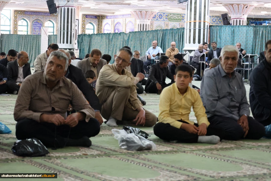 حضور سرپرست دانشگاه فرهنگیان استان به عنوان سخنران پیش از خطبه های نماز جمعه مرکز استان 