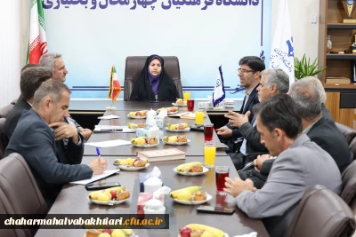 معاون مرکز برنامه ریزی منابع انسانی و امور اداری وزارت آموزش و پرورش:

سرمایه گذاری بر منابع انسانی کارآمد در دانشگاه فرهنگیان، کلید اصلی افزایش بازدهی نظام تعلیم و تربیت است
