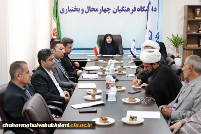 تأکید سرپرست دانشگاه فرهنگیان استان بر نقش راهبردی پژوهش و لزوم جمع آوری ایده های علمی درباره تأثیر نماز بر کاهش آسیب های اجتماعی