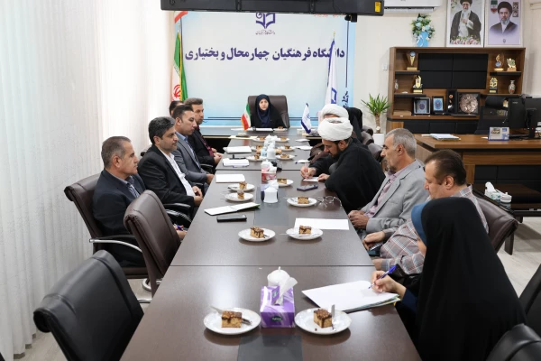 تأکید سرپرست دانشگاه فرهنگیان استان بر نقش راهبردی پژوهش و لزوم جمع آوری ایده های علمی درباره تأثیر نماز بر کاهش آسیب های اجتماعی 2