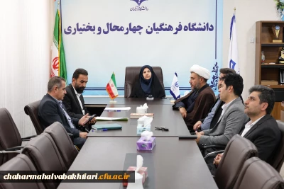 افتتاحیه سیزدهمین جشنواره الگوهای تدریس برتر دانشگاه فرهنگیان استان برگزار شد/

از 10تا 20خرداد فرصت داری تا الگوی تدریس برتر شوی